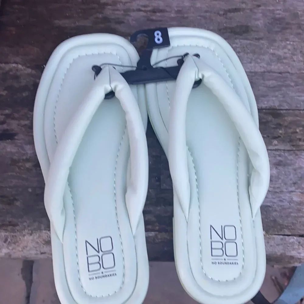 Sandals sz. 8